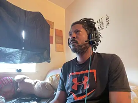 viceutk1 online show from 02-23-26, 04:48