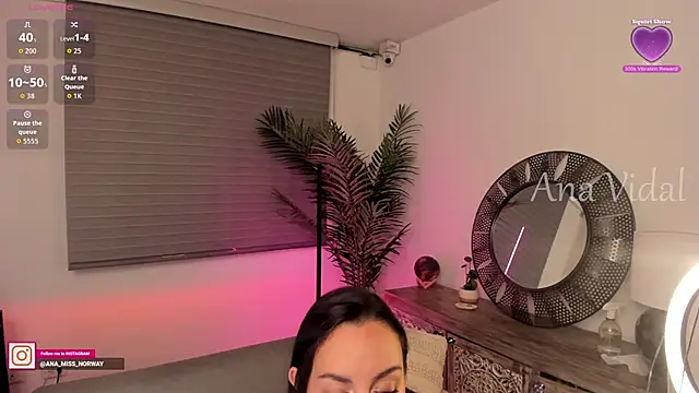 Miss norway online show from 11-10-25, 09:36