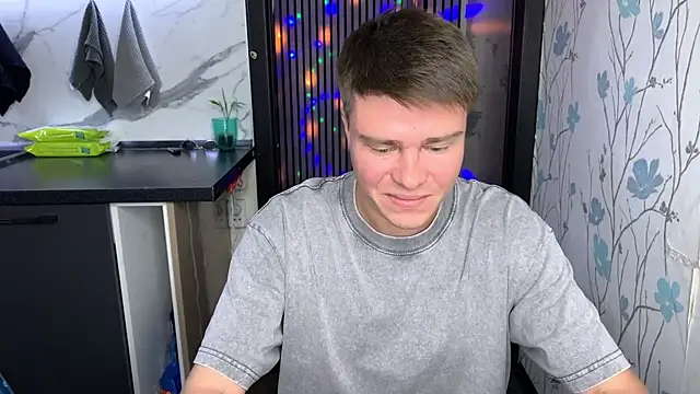 holy eggs 02 online show from 09-10-25, 07:03