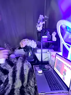 iamlalamilano online show from 02-18-26, 01:18