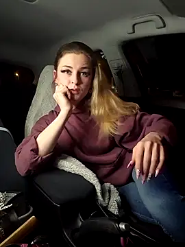 Melly4You online show from 03-29-26, 06:41