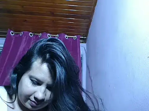 Snapshot of nina_kisslove chatting on 11-06-25, 11:15 nina kisslove online show from 11-06-25, 11:15