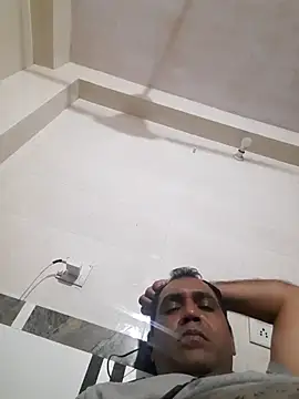 Hot-boy077 online show from 10-11-25, 04:05