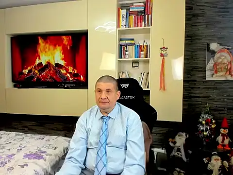 SpartacusDaddy48 online show from 02-23-26, 03:53