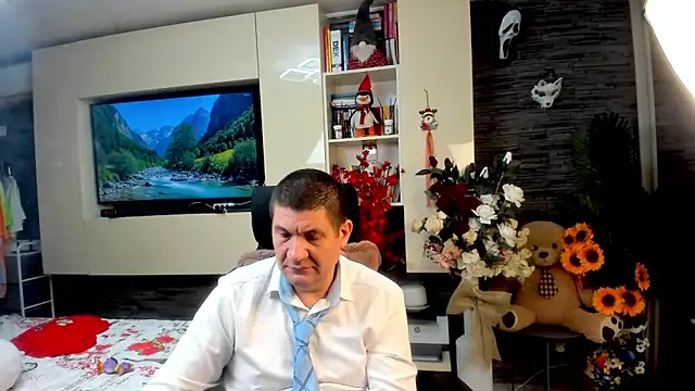 Snapshot of SpartacusDaddy48 chatting on 05-23-26, 12:53 SpartacusDaddy48 online show from 05-23-26, 12:53