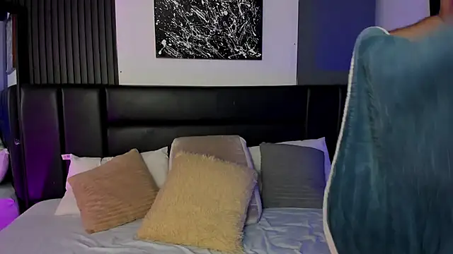 Maximo Wolff online show from 09-16-25, 08:10