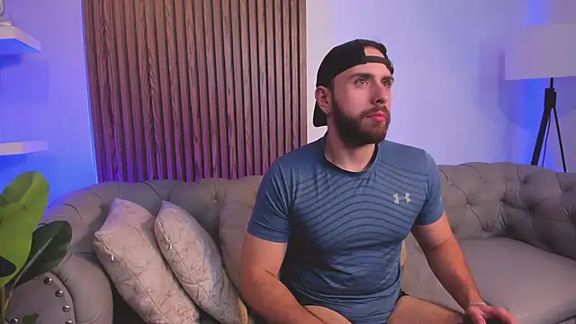 Maximo Wolff online show from 04-21-26, 07:50