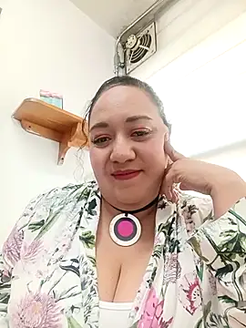 Caroomoom27 online show from 09-18-25, 05:48