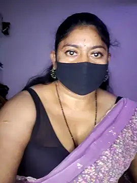 Snapshot of Telugu--Nadhini143 chatting on 09-11-25, 07:08 Telugu--Nadhini143 online show from 09-11-25, 07:08