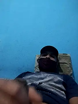 Snapshot of g91991 chatting on 11-22-25, 07:24 g91991 online show from 11-22-25, 07:24