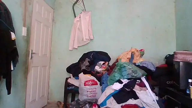 Snapshot of Nicky52 chatting on 10-01-25, 10:21 Nicky52 online show from 10-01-25, 10:21