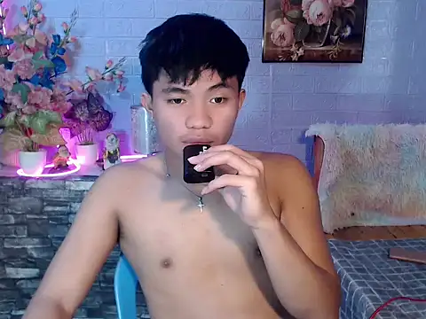 mostwantedtwink online show from 06-04-26, 08:59