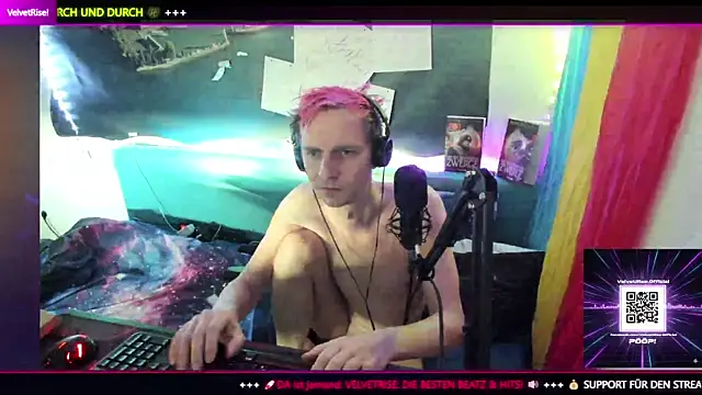 Snapshot of DaveLindau chatting on 02-03-26, 07:24 DaveLindau online show from 02-03-26, 07:24