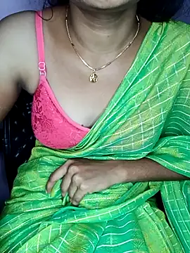 Snapshot of Nidhi_lovely chatting on 09-08-25, 05:12 Nidhi lovely online show from 09-08-25, 05:12