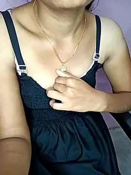 Snapshot of Nidhi_lovely chatting on 09-13-25, 01:05 Nidhi lovely online show from 09-13-25, 01:05