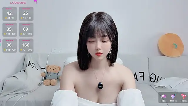 uikyy1 online show from 10-24-25, 06:32