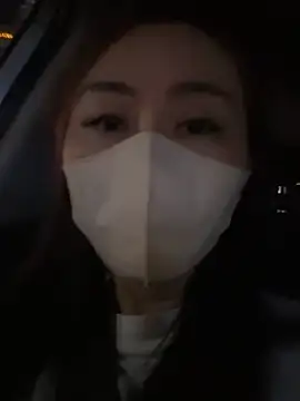 Snapshot of GUO168 chatting on 09-13-25, 12:05 GUO168 online show from 09-13-25, 12:05