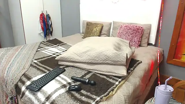 Kay-Tee online show from 03-31-26, 07:36