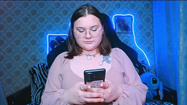 InLoveWithLife26 online show from 09-29-25, 07:40