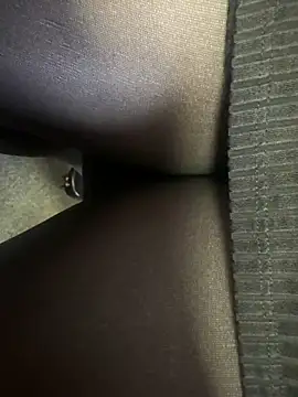 HiddenHoneyLDN online show from 10-30-25, 10:16