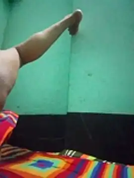 Snapshot of Maria_Mahi chatting on 10-27-25, 04:33 Maria Mahi online show from 10-27-25, 04:33