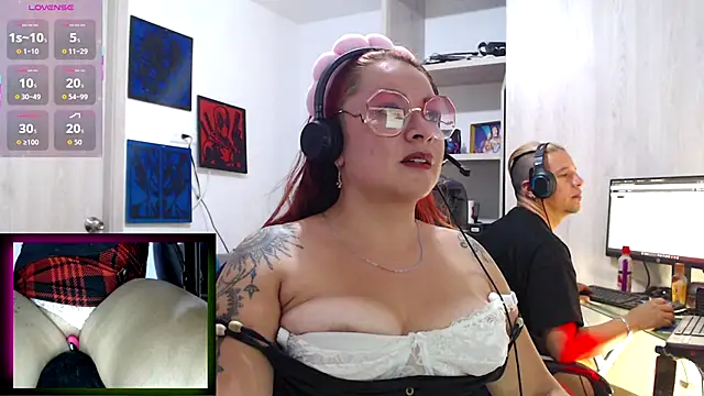 leidydi223 online show from 10-18-25, 01:19