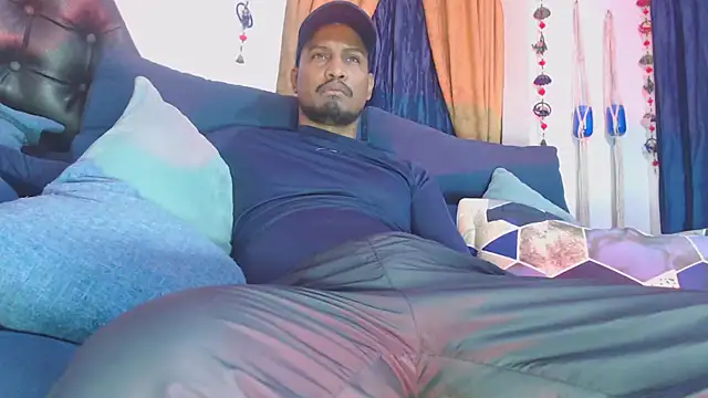 ElCaballeroNegro24 online show from 02-20-26, 01:44