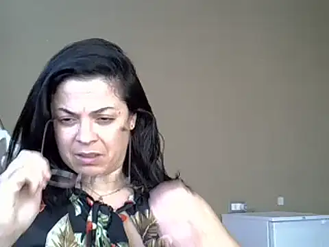 ITALIANASISIXX online show from 03-16-26, 08:18