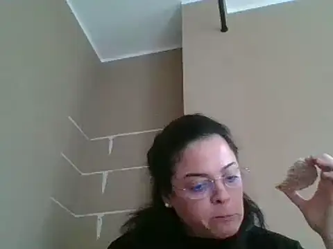 Snapshot of ITALIANASISIXX chatting on 05-11-26, 07:14 ITALIANASISIXX online show from 05-11-26, 07:14
