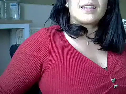 Snapshot of ITALIANASISIXX chatting on 05-19-26, 01:28 ITALIANASISIXX online show from 05-19-26, 01:28