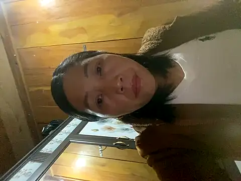 Lai005 online show from 09-29-25, 01:22