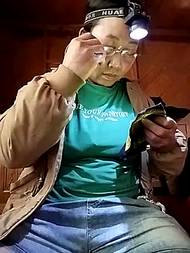 Lai005 online show from 12-22-25, 03:36