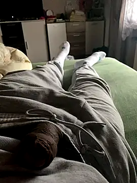 Snapshot of andrey1887 chatting on 11-29-25, 11:02 andrey1887 online show from 11-29-25, 11:02