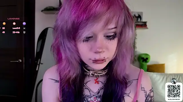 Lollyshy online show from 09-11-25, 01:11