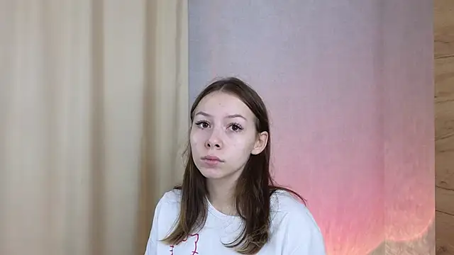 BlushinBloom online show from 11-22-25, 06:12