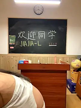 jiajia L online show from 10-10-25, 01:21