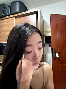 jiajia L online show from 11-12-25, 02:17