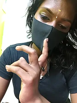 Snapshot of Honey_rosetamil chatting on 04-25-26, 06:38 Honey rosetamil online show from 04-25-26, 06:38