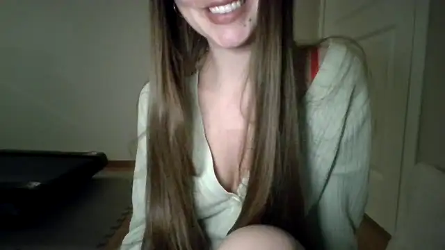 Snapshot of TaylorWest62 chatting on 01-14-26, 02:17 TaylorWest62 online show from 01-14-26, 02:17