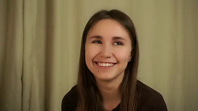 Snapshot of EthalFlowers chatting on 11-03-25, 01:08 EthalFlowers online show from 11-03-25, 01:08