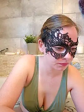 Squirtingcouple9094 online show from 11-07-25, 08:14