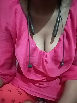 kaviyaponnu0987 online show from 07-05-26, 01:29