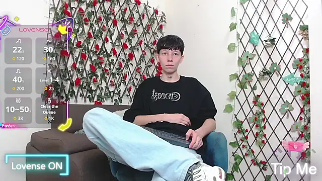 LiamBrown09 online show from 03-23-26, 07:18