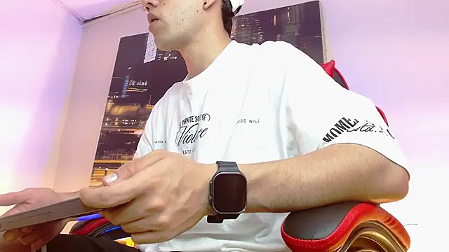 Snapshot of alexgiraldo__ chatting on 03-17-26, 12:59 alexgiraldo online show from 03-17-26, 12:59