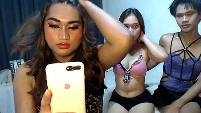 LastyLuna online show from 11-05-25, 05:07