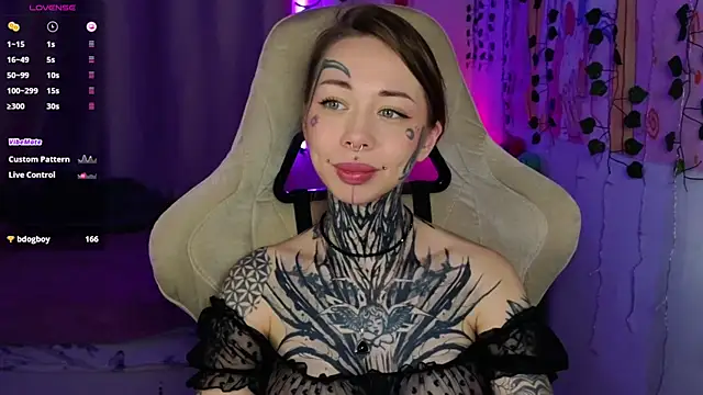 bunnykellyyy online show from 04-16-26, 06:14