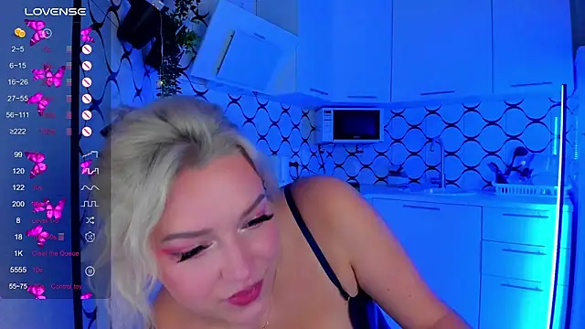 Candy Mur online show from 09-21-25, 04:08