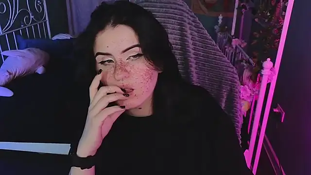 Dark Shine online show from 11-12-25, 06:03