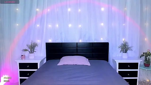 Evolet Bee online show from 02-21-26, 12:39