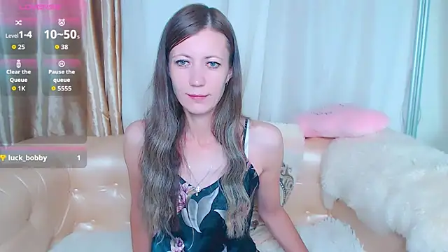 Snapshot of Bom_Mia_Bom chatting on 10-05-25, 11:46 Bom Mia Bom online show from 10-05-25, 11:46